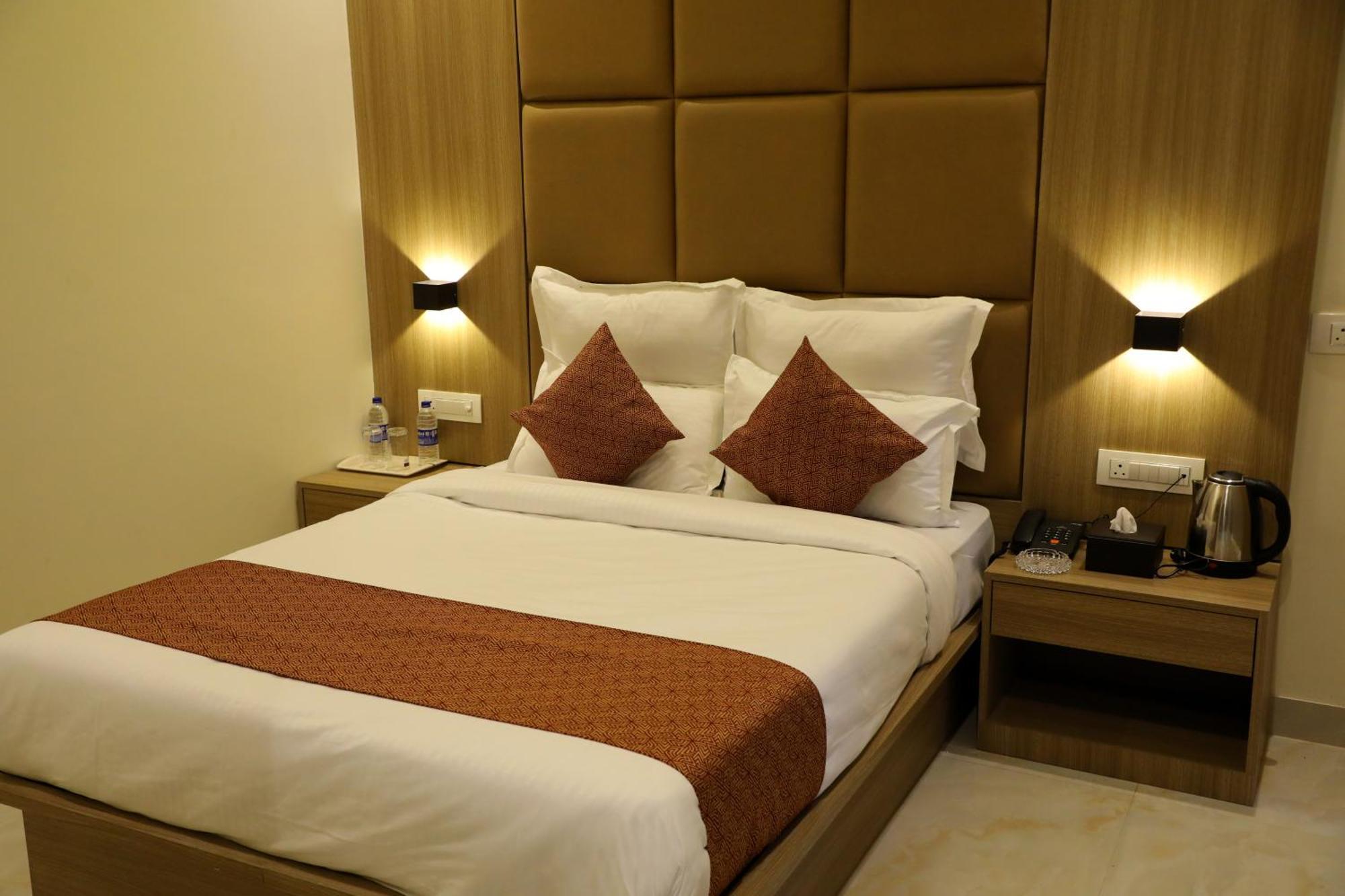 Hotel Bellamont 孟买 外观 照片
