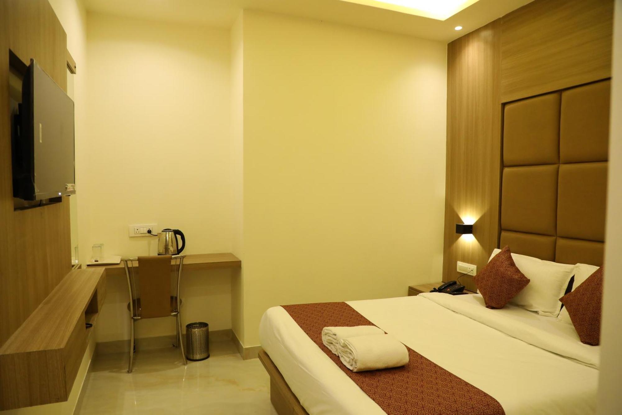 Hotel Bellamont 孟买 外观 照片