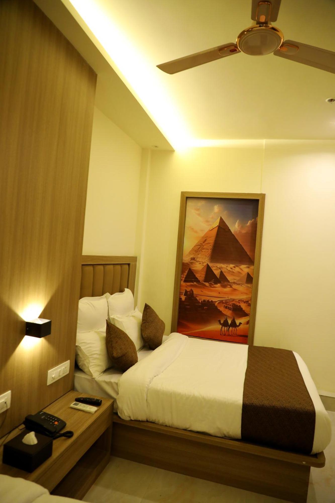 Hotel Bellamont 孟买 外观 照片