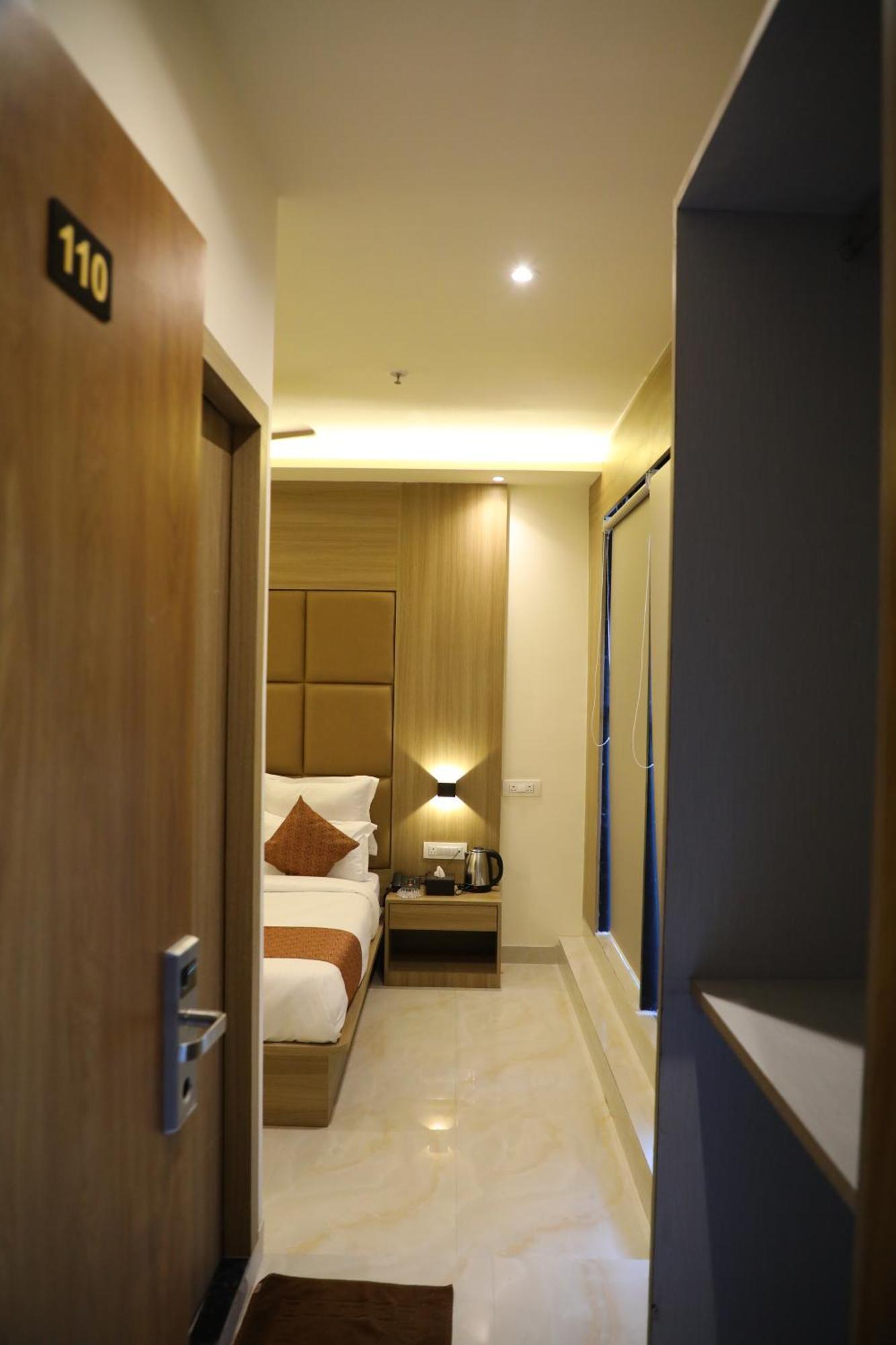 Hotel Bellamont 孟买 外观 照片